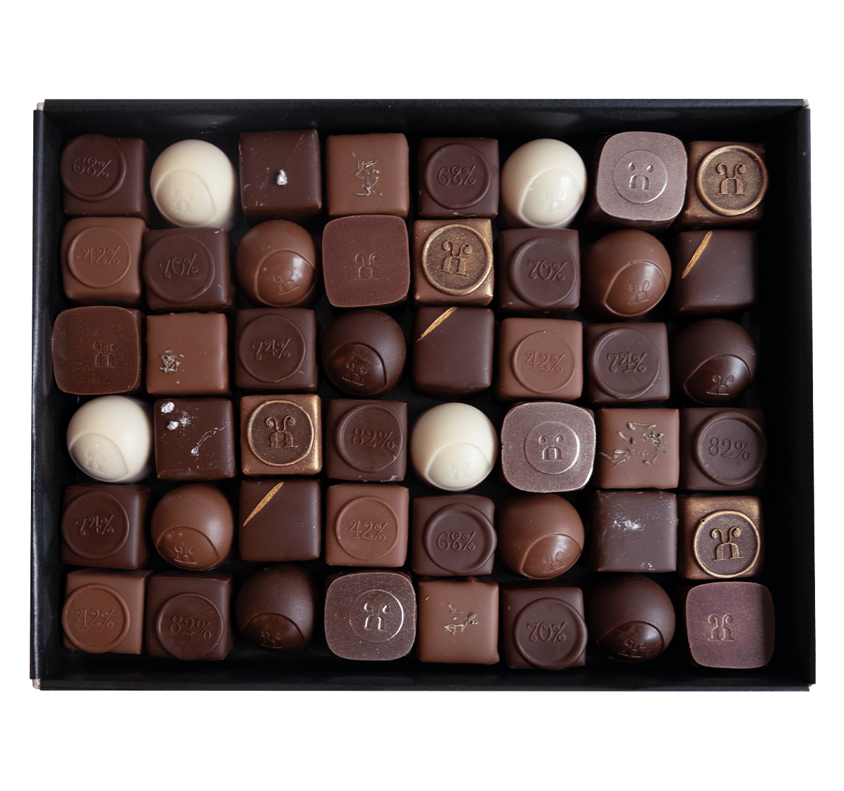 Pralinenschachtel offen mit 48 Stück Pralinen Frühling - Max Chocolatier